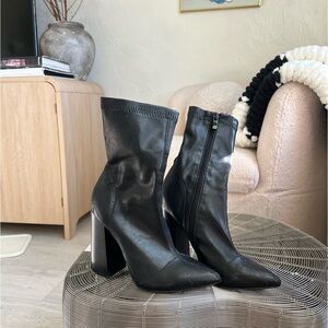 PrettyLittleThing Heeled Faux Leather Booties